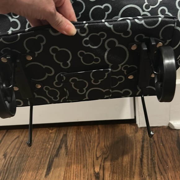 Foldable shopping bag with wheels reusable tote black and white - Picture 9 of 9